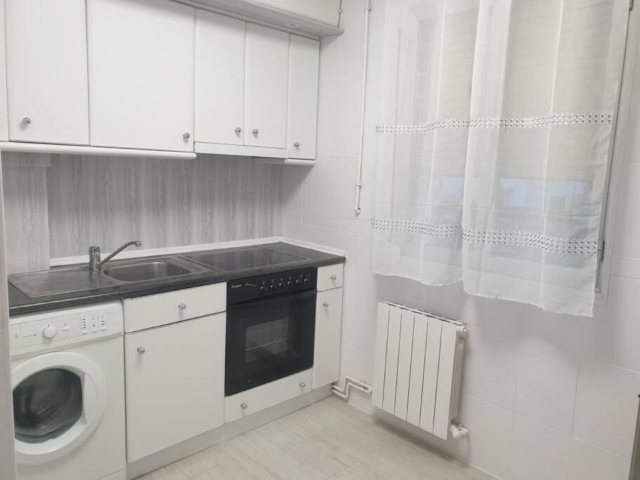 Apartamento Eguzkilore. 洛格罗尼奥 外观 照片