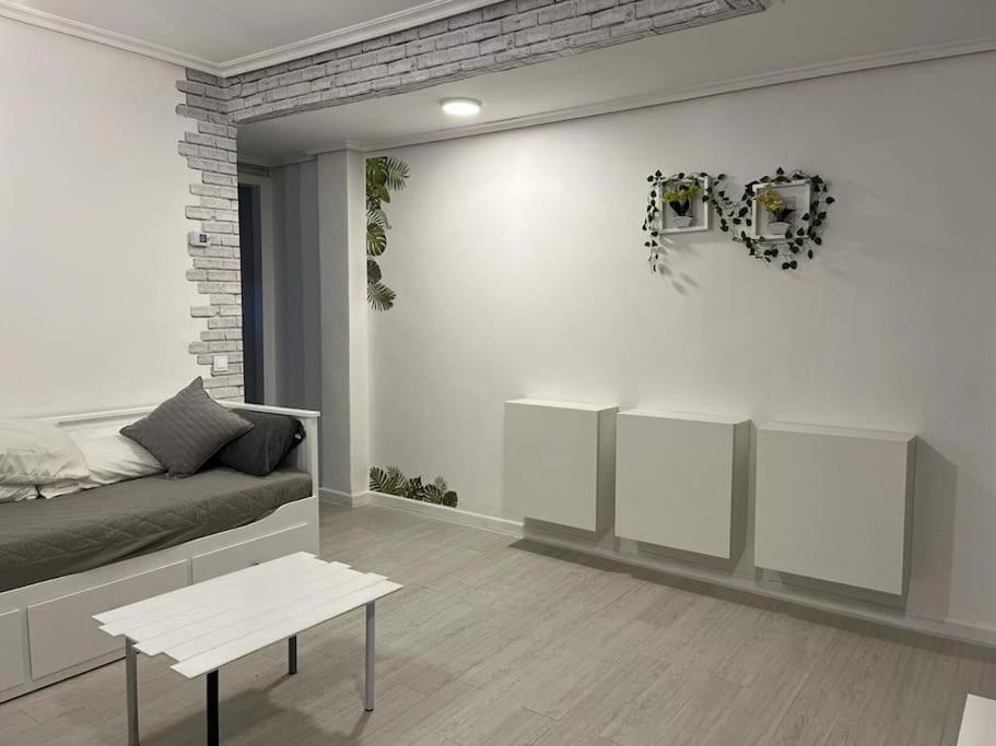 Apartamento Eguzkilore. 洛格罗尼奥 外观 照片